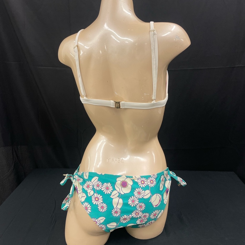 Wildfox Medium Top + Large Bottom Set - image 2